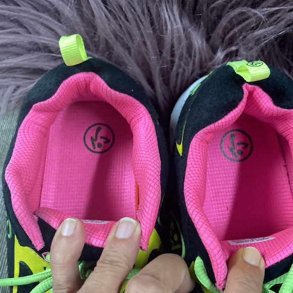 ❤️Zumba Air Stud Lo Sneakers ❤️ - Picture 11 of 11